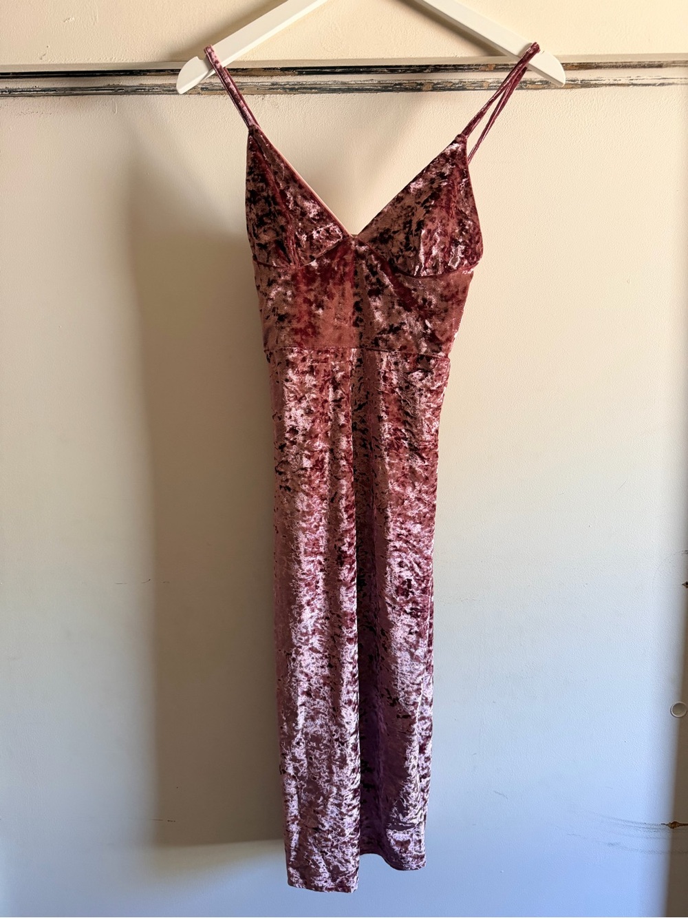 Club London Velvet Slip Midi Dress in Dusty Rose Size 4
